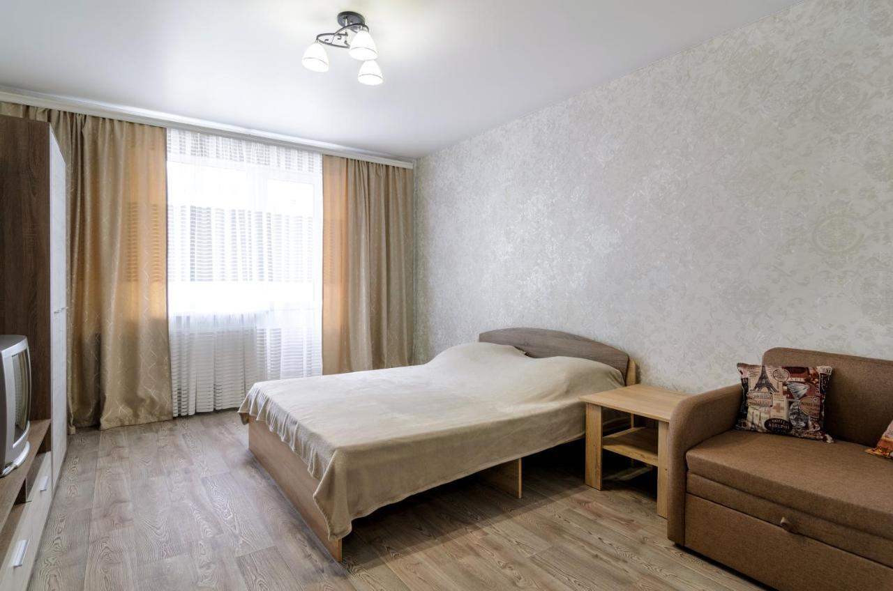 Flat in the city center Sumy Exterior foto