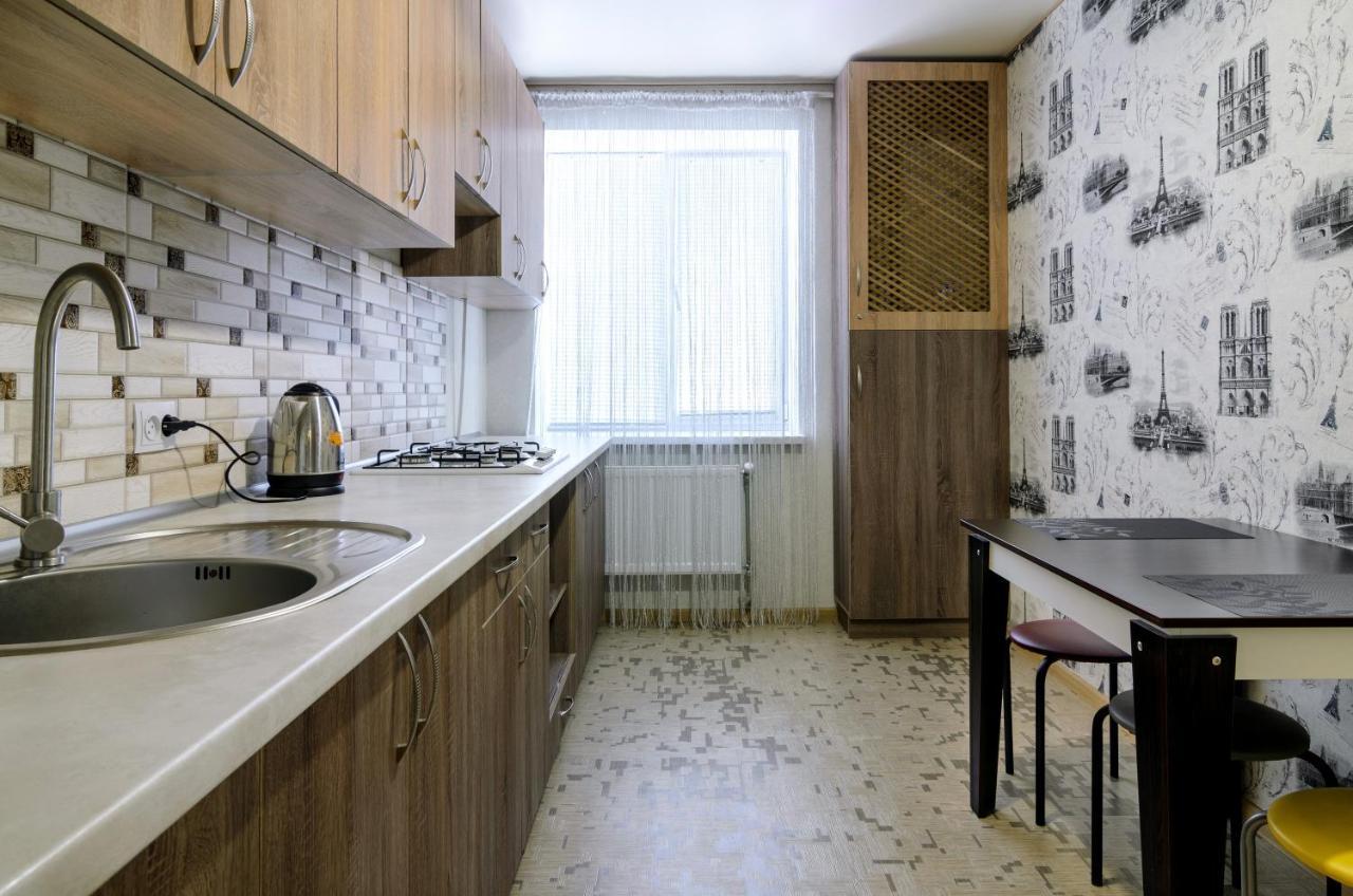 Flat in the city center Sumy Exterior foto
